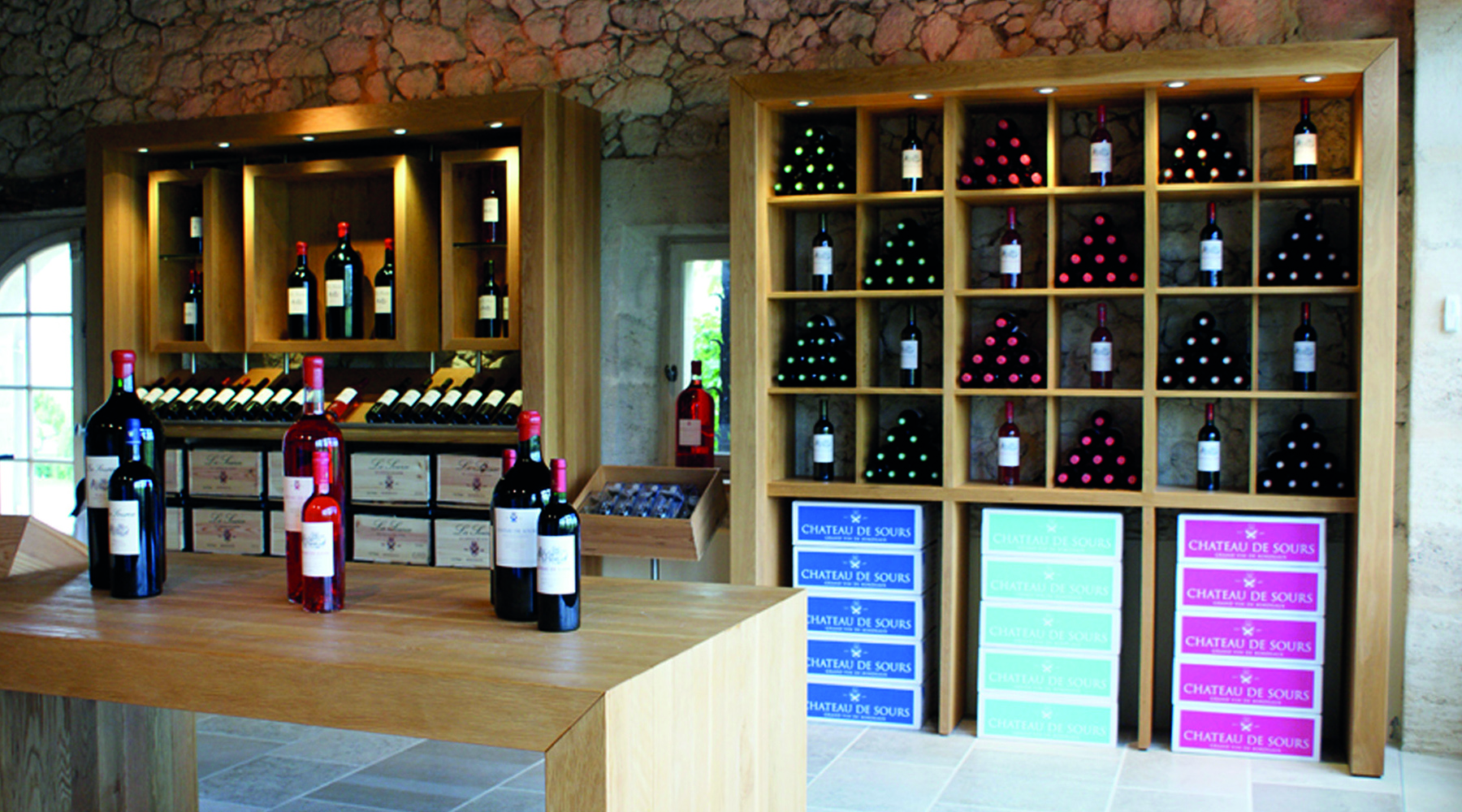 Chateau de Sours, Vineyard tasting & retail area
